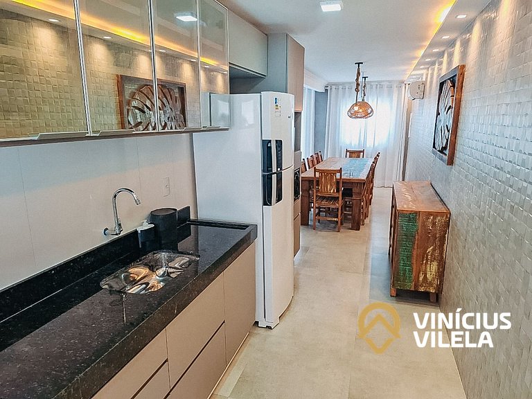 Casa com 3 suítes, sala climatizada, área gourmet privativa,
