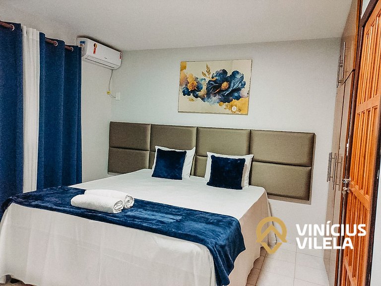 Casa com 2 suítes ambas com ar condicionado e TV, e internet