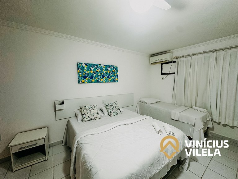 Casa com 3 suítes (todas com ar condicionado), internet 300M