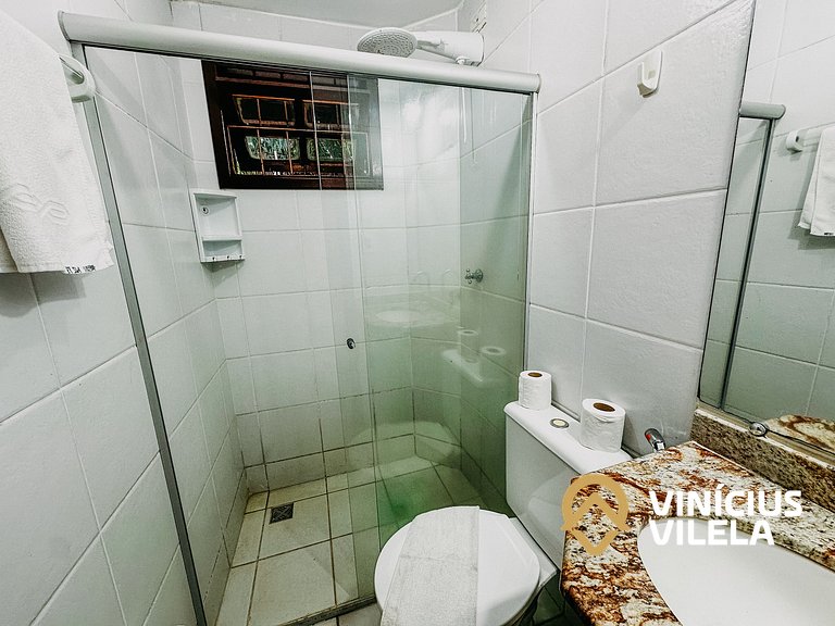 Casa com 3 suítes (todas com ar condicionado), internet 300M