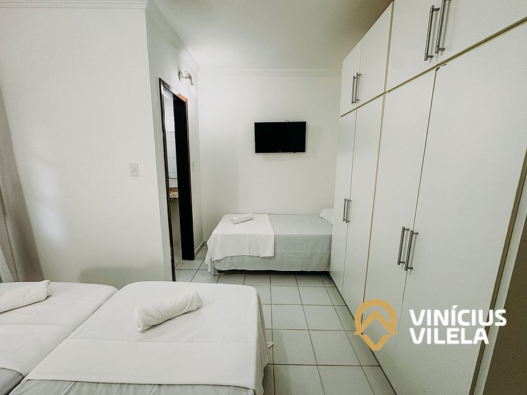 Casa com 3 suítes (todas com ar condicionado), internet 300M