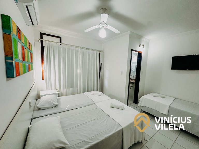 Casa com 3 suítes (todas com ar condicionado), internet 300M