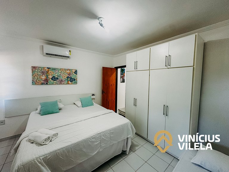 Casa com 3 suítes (todas com ar condicionado), internet 300M