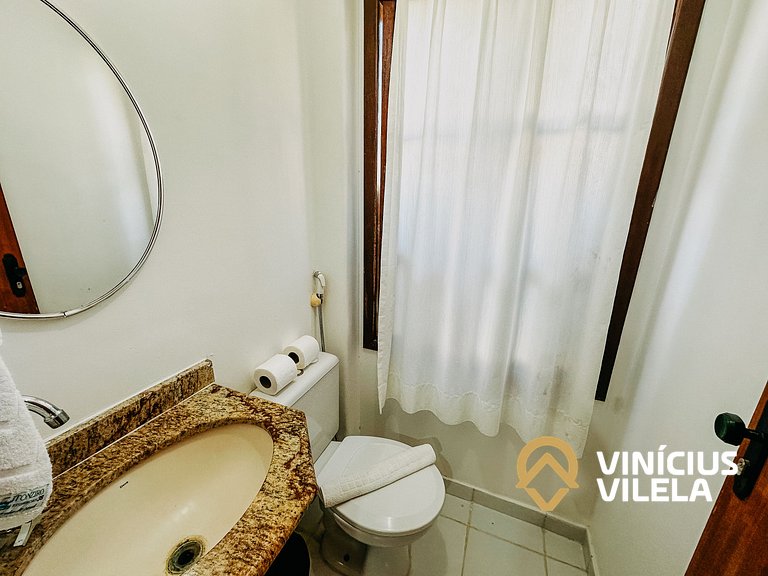 Casa com 3 suítes (todas com ar condicionado), internet 300M