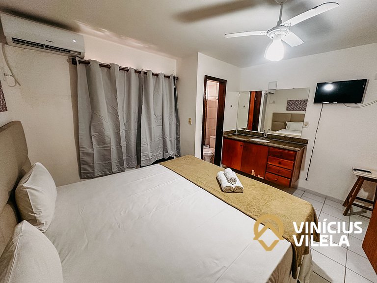 Casa com 3 suítes ambas com ar condicionado e TV, gourmet pr