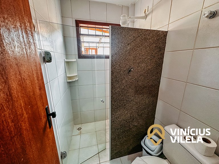 Casa com 3 suítes ambas com ar condicionado e TV, gourmet pr