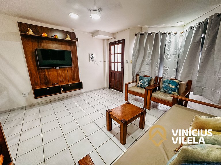 Casa com 3 suítes ambas com ar condicionado e TV, gourmet pr