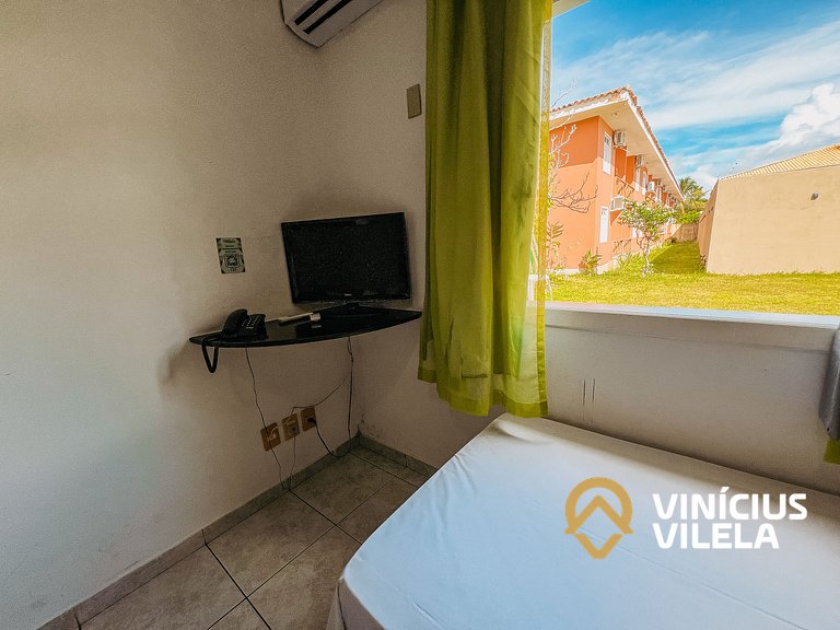 Flat 1 com quarto pavimento superior no condomínio Boulevard