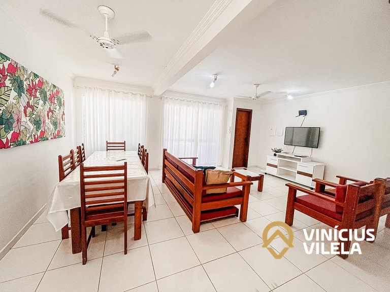 Casa com 3 suítes todas com ar condicionado, churrasqueira p