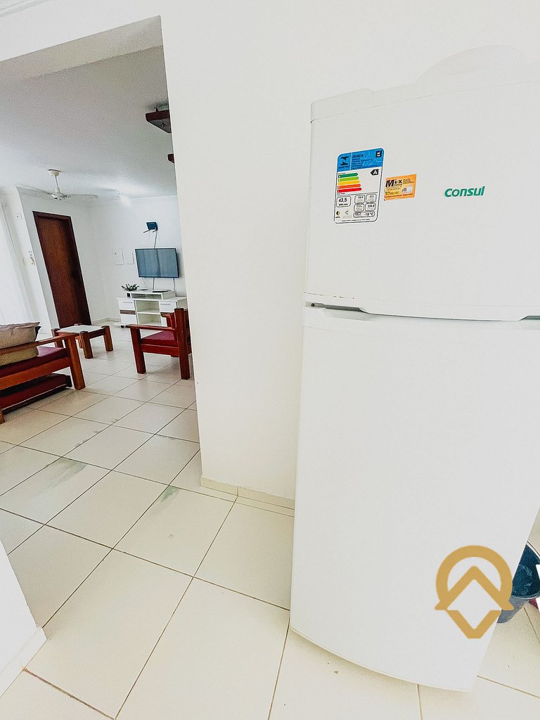 Casa com 3 suítes todas com ar condicionado, churrasqueira p