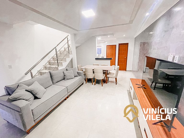 Casa Individual com 2 suítes, cozinha completa, Internet pri