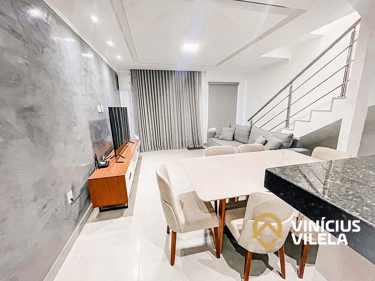 Casa Individual com 2 suítes, cozinha completa, Internet pri