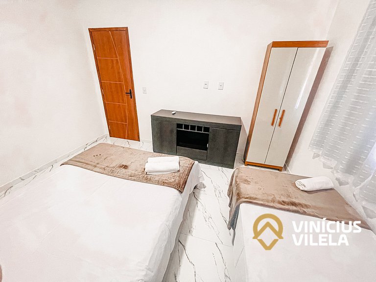 Apê com Vista mar, 2 quartos sendo 1 suíte (ambos com ar con