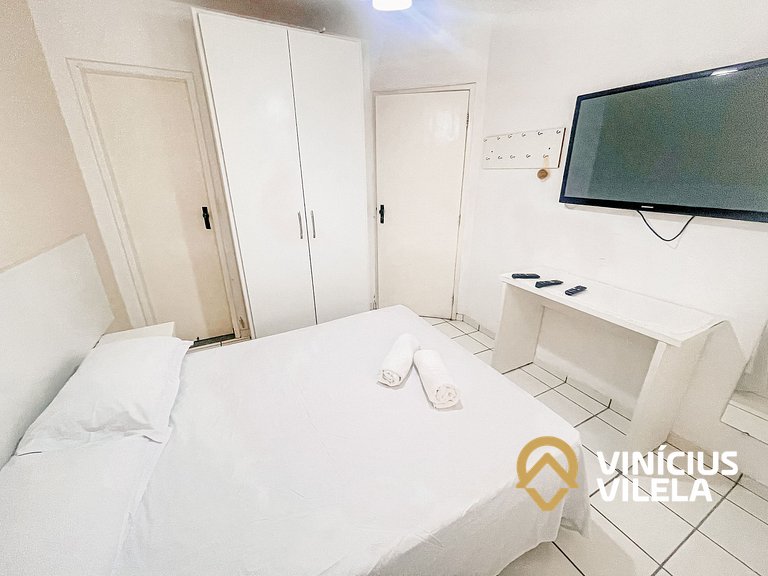 Apê 2Q cond. com piscina prox ao Axé Moi