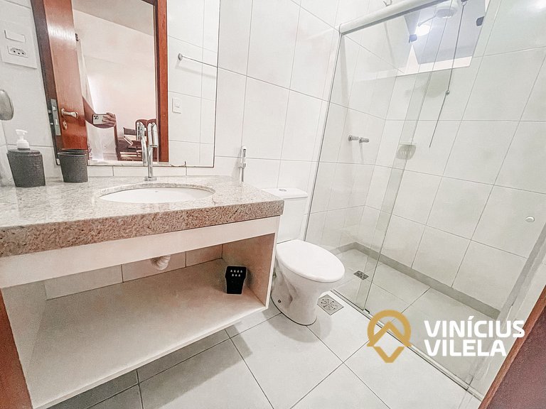 Apartamento pavimento superior com 2 quartos (todos com ar c