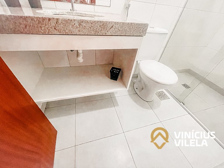 Apartamento pavimento superior com 2 quartos (todos com ar c