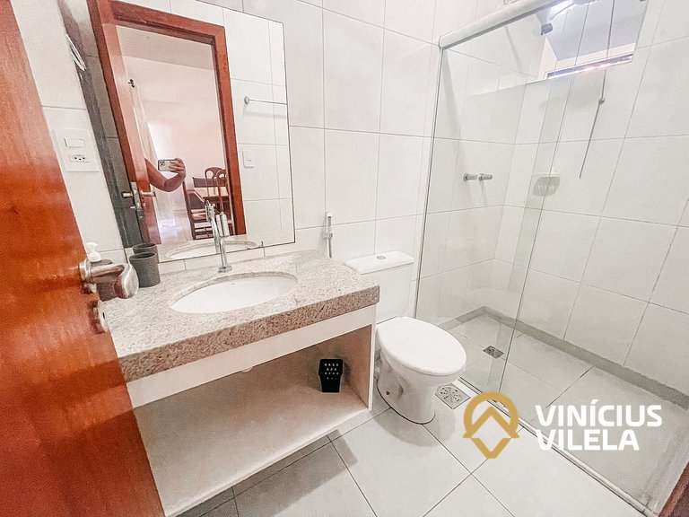 Apartamento pavimento superior com 2 quartos (todos com ar c
