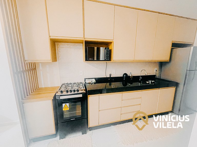 Com 3 suítes, sala climatizada e com cervejeira, acomoda até