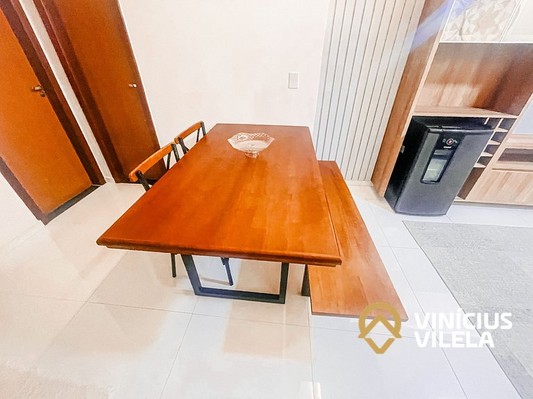 Com 3 suítes, sala climatizada e com cervejeira, acomoda até
