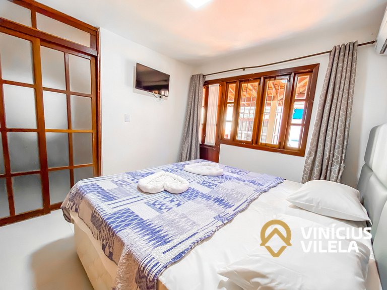 Casa toda reformada com 2 suítes (ambas com ar split) área g