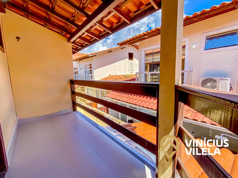Casa toda reformada com 2 suítes (ambas com ar split) área g