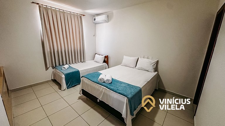 Apartamento pavimento superior com 2 quartos (todos com ar c