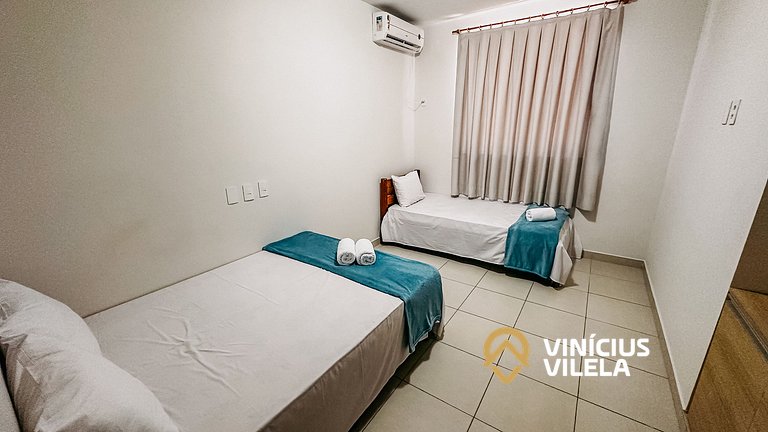 Apartamento pavimento superior com 2 quartos (todos com ar c