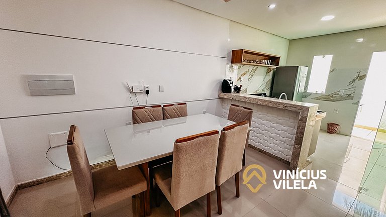 Casa com 4 quartos, piscina e área gourmet