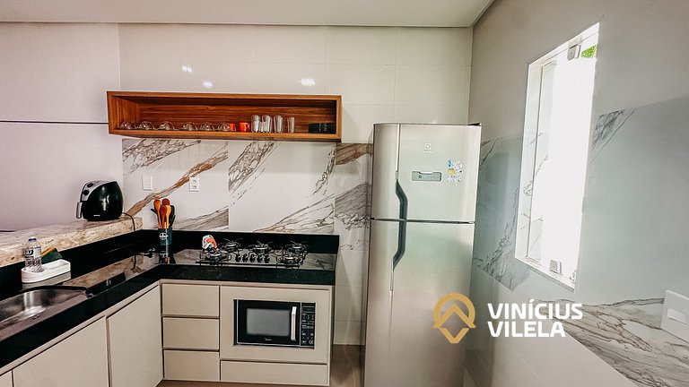 Casa com 4 quartos, piscina e área gourmet