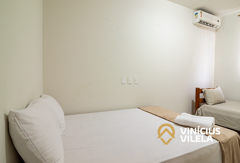 Apartamento pavimento superior com 2 quartos (todos com ar c