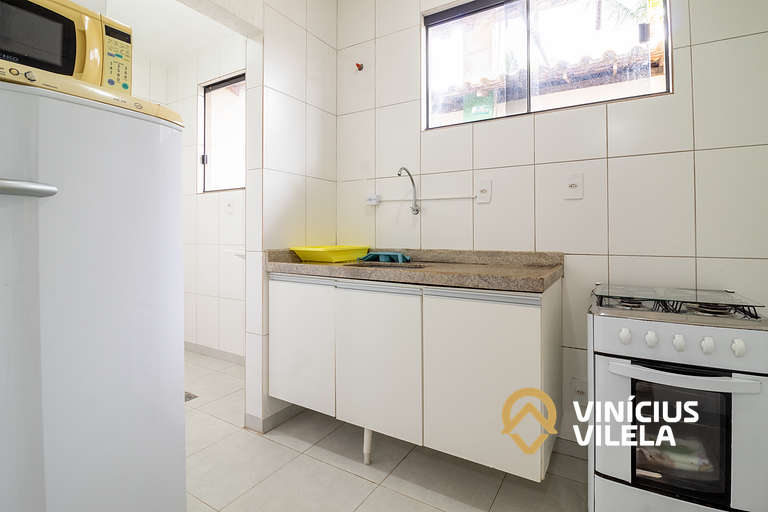 Apartamento pavimento superior com 2 quartos (todos com ar c