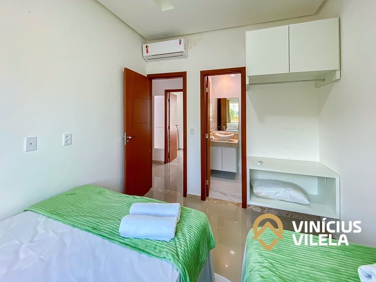 Casa com 4 quartos, piscina e área gourmet
