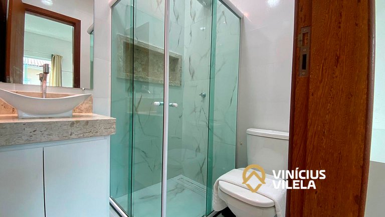 Casa com 4 quartos, piscina e área gourmet