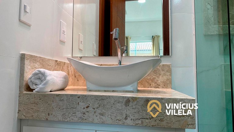 Casa com 4 quartos, piscina e área gourmet