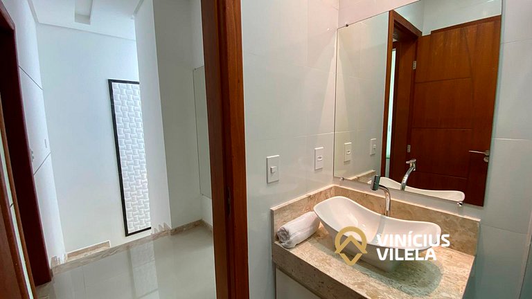 Casa com 4 quartos, piscina e área gourmet