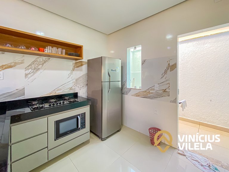 Casa com 4 quartos, piscina e área gourmet