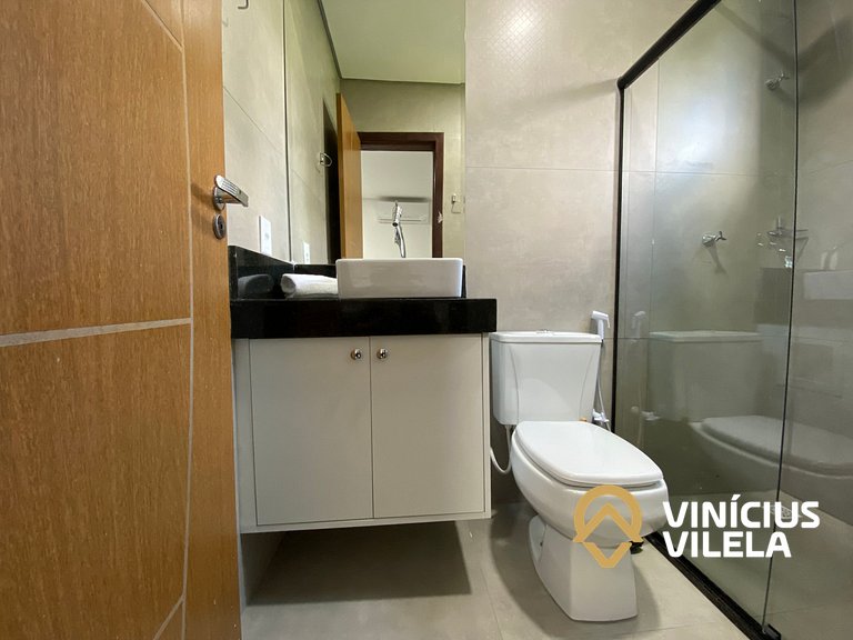 Casa 3 suítes, proximo a praia de Taperapuã.