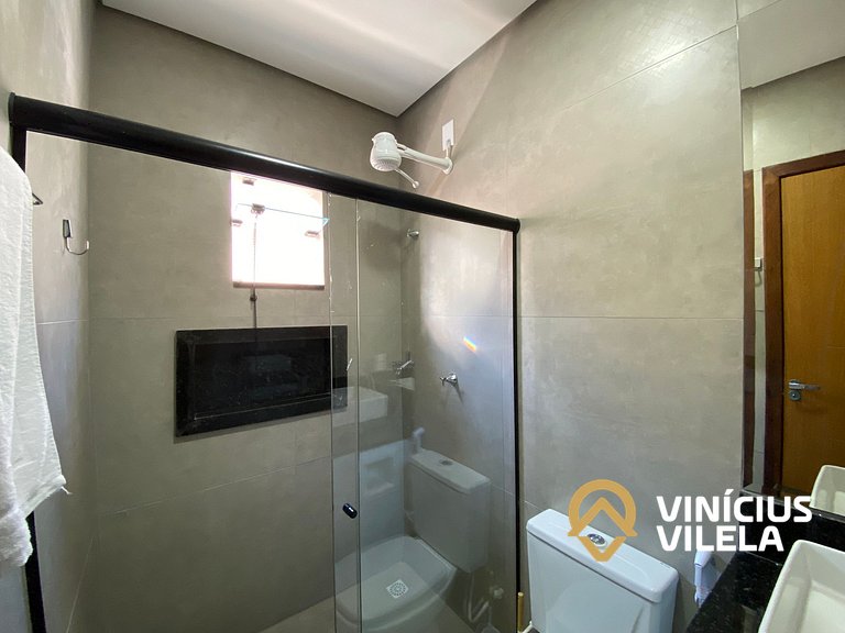 Casa 3 suítes, proximo a praia de Taperapuã.