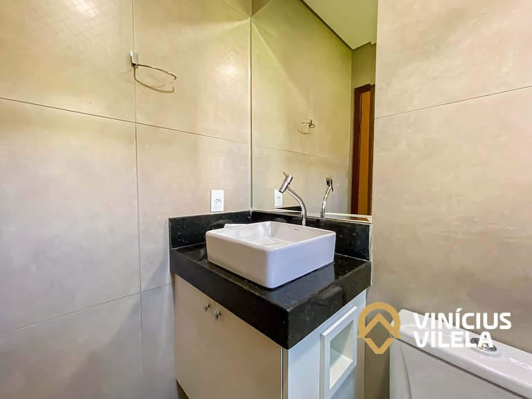 Casa 3 suítes, proximo a praia de Taperapuã.