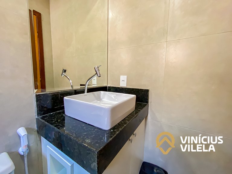 Casa 3 suítes, proximo a praia de Taperapuã.