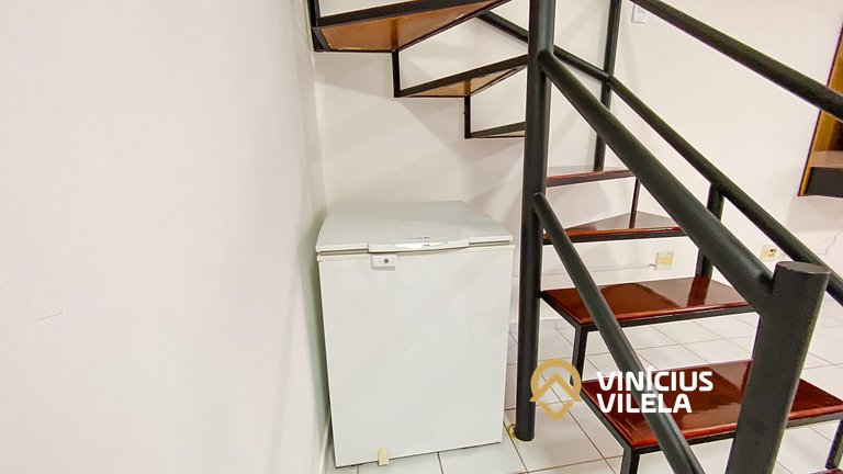 Casa com 3 suítes ambas com ar condicionado e TV, banheiros
