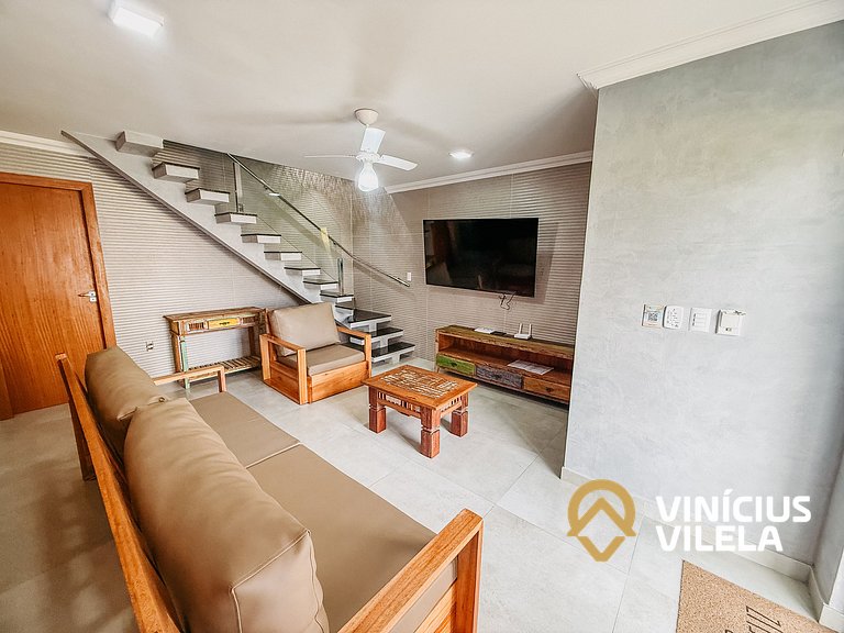 Casa com 3 suítes, sala climatizada, área gourmet privativa,