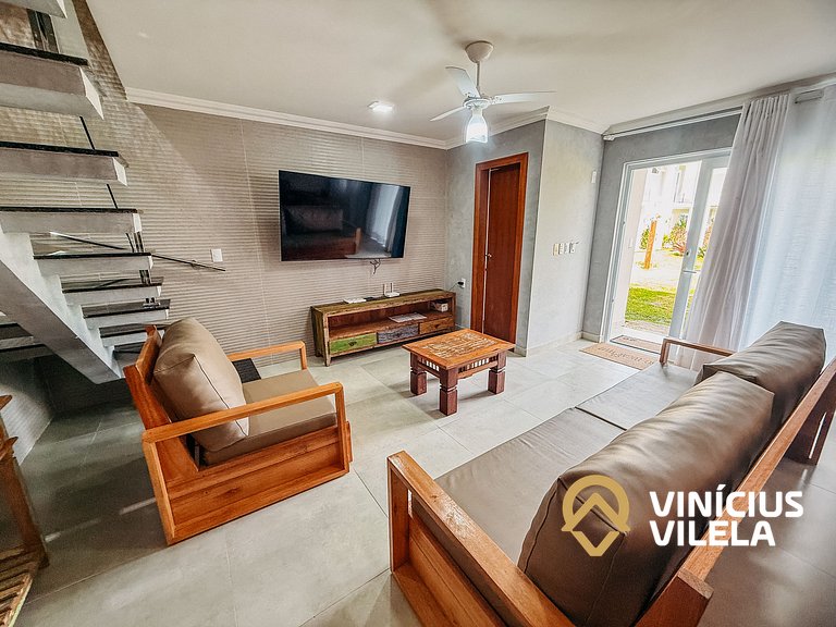 Casa com 3 suítes, sala climatizada, área gourmet privativa,