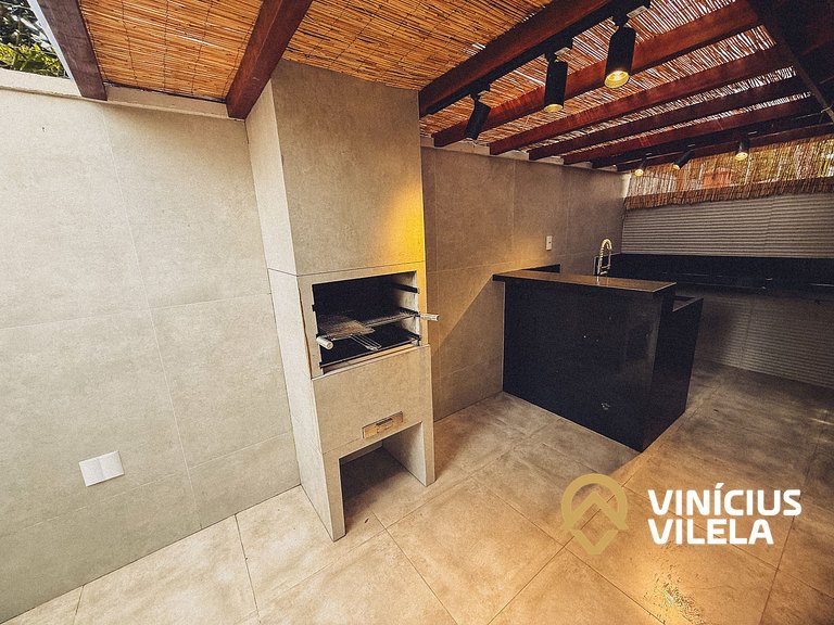 Casa com 3 suítes, sala climatizada, área gourmet privativa,