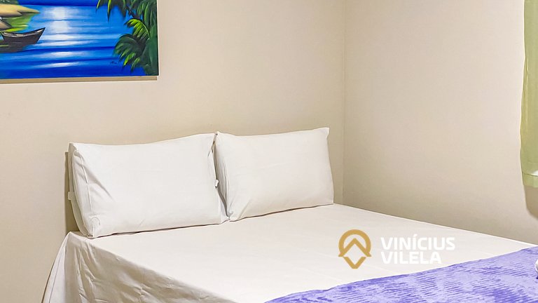 Apto Térreo todo reformado com 2 quartos ambos com ar condic