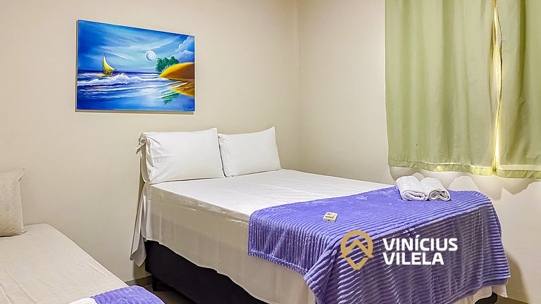 Apto Térreo todo reformado com 2 quartos ambos com ar condic