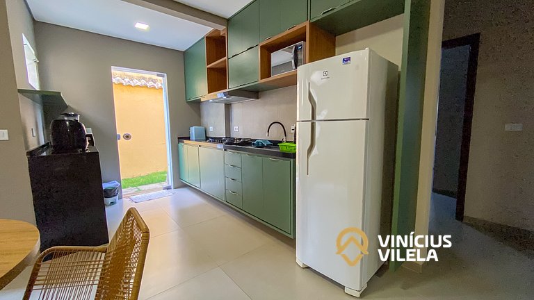 Apto Térreo todo reformado com 2 quartos ambos com ar condic