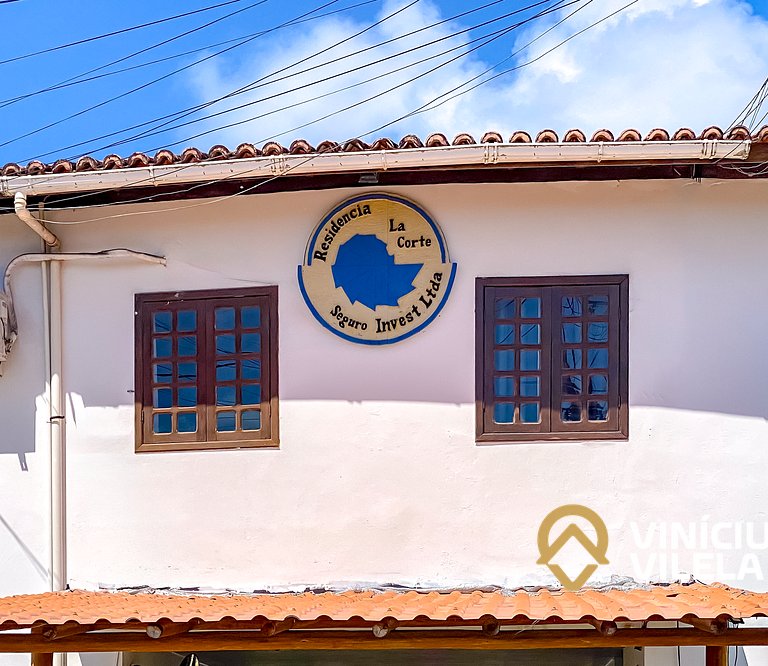 Apê Pavimento superior com 3 quartos (ambos com ar condicion