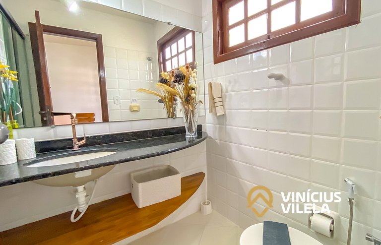 Apê Térreo com 3 quartos (ambos com ar condicionado), intern