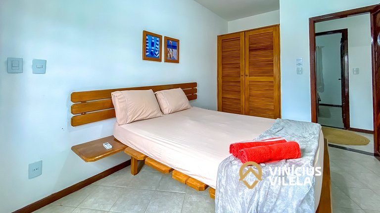 Apê Térreo com 3 quartos (ambos com ar condicionado), intern